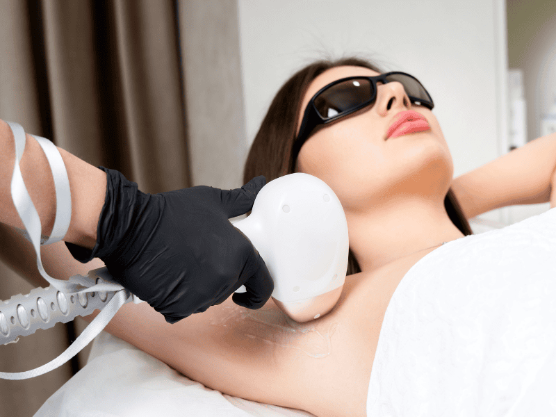 Depilação a Laser: conheça os benefícios, mitos e por que a Clínica Magrass é referência em resultados reais e duradouros