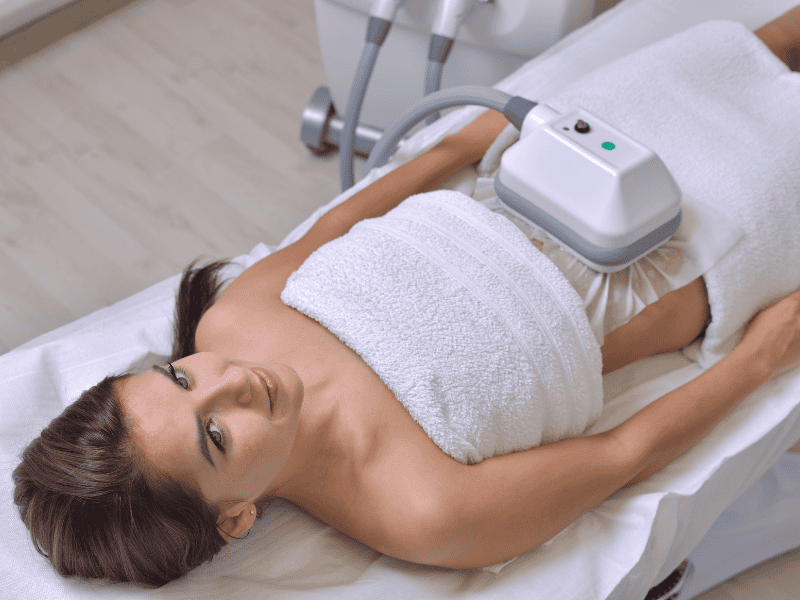 Criolipólise: o que é, como funciona e por que a Clínica Magrass é referência em resultados reais e duradouros